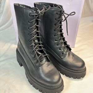 Madden Girl Black Combat Platform Boots‎ | Women’s 8M | Lace-Up Zip Style